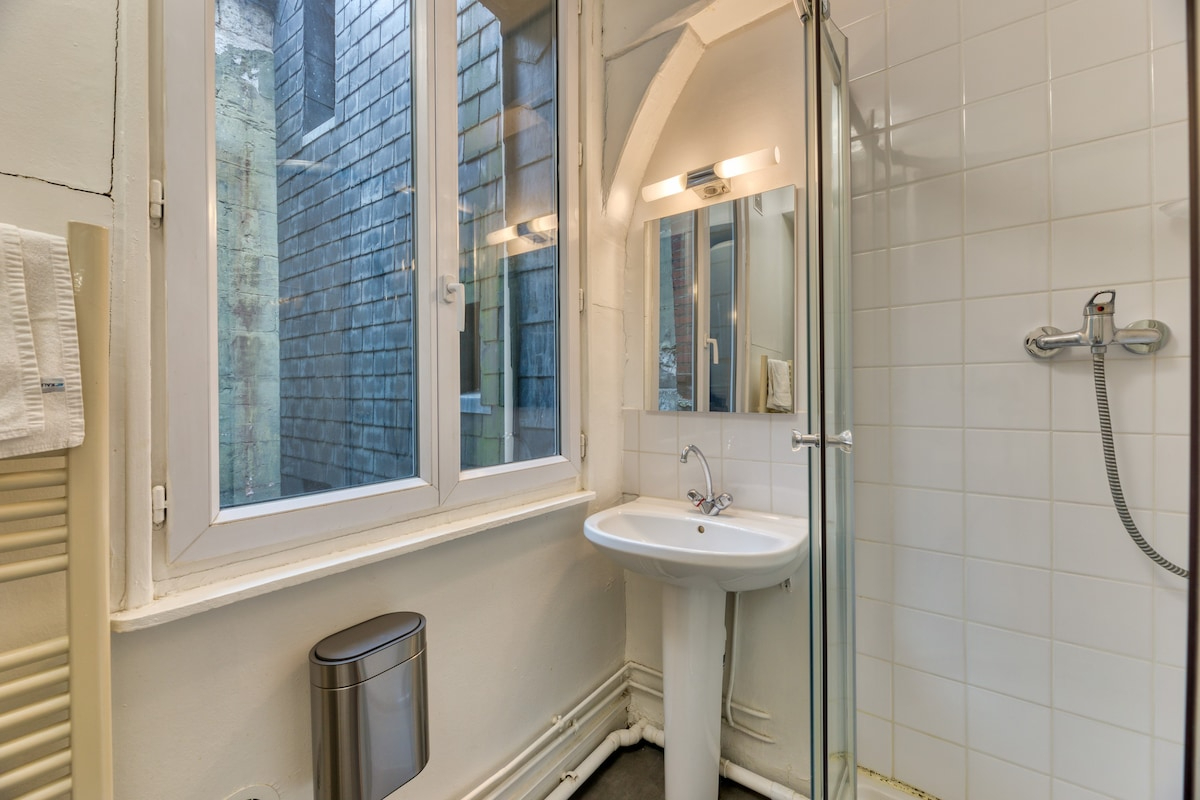 Photo A LOUER - STUDIO HYPER CENTRE image 5/5