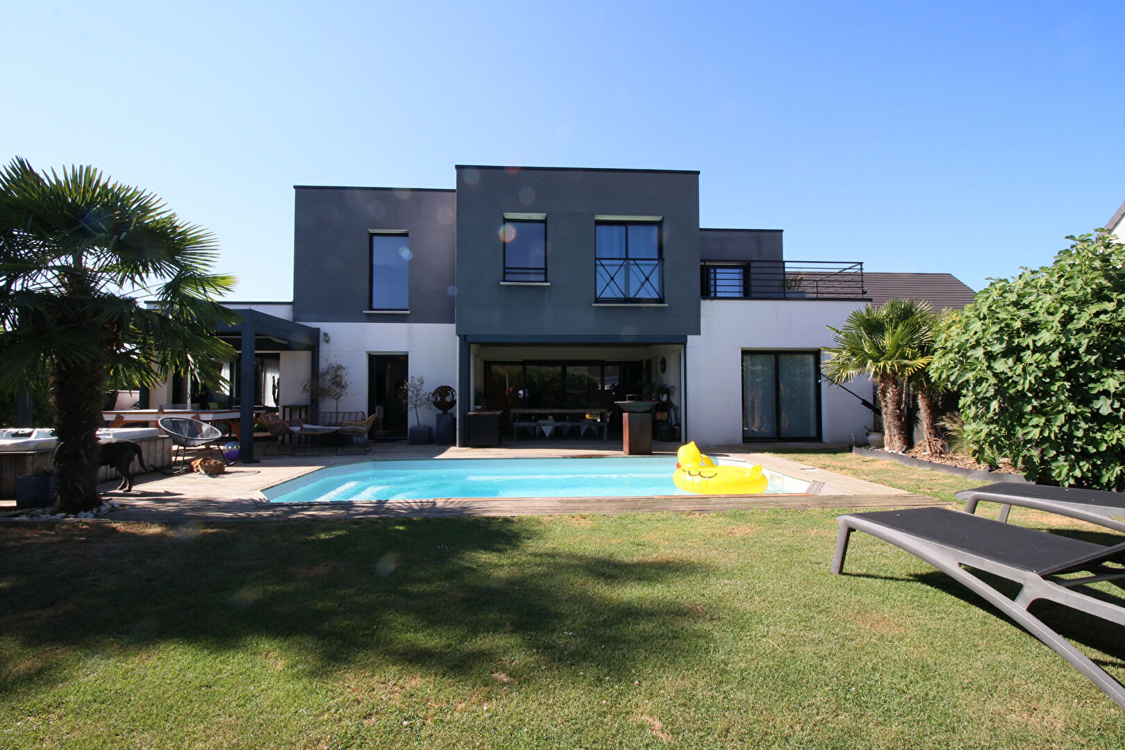 Agence immobilière de KAYZO INVEST - KAYZO INVEST