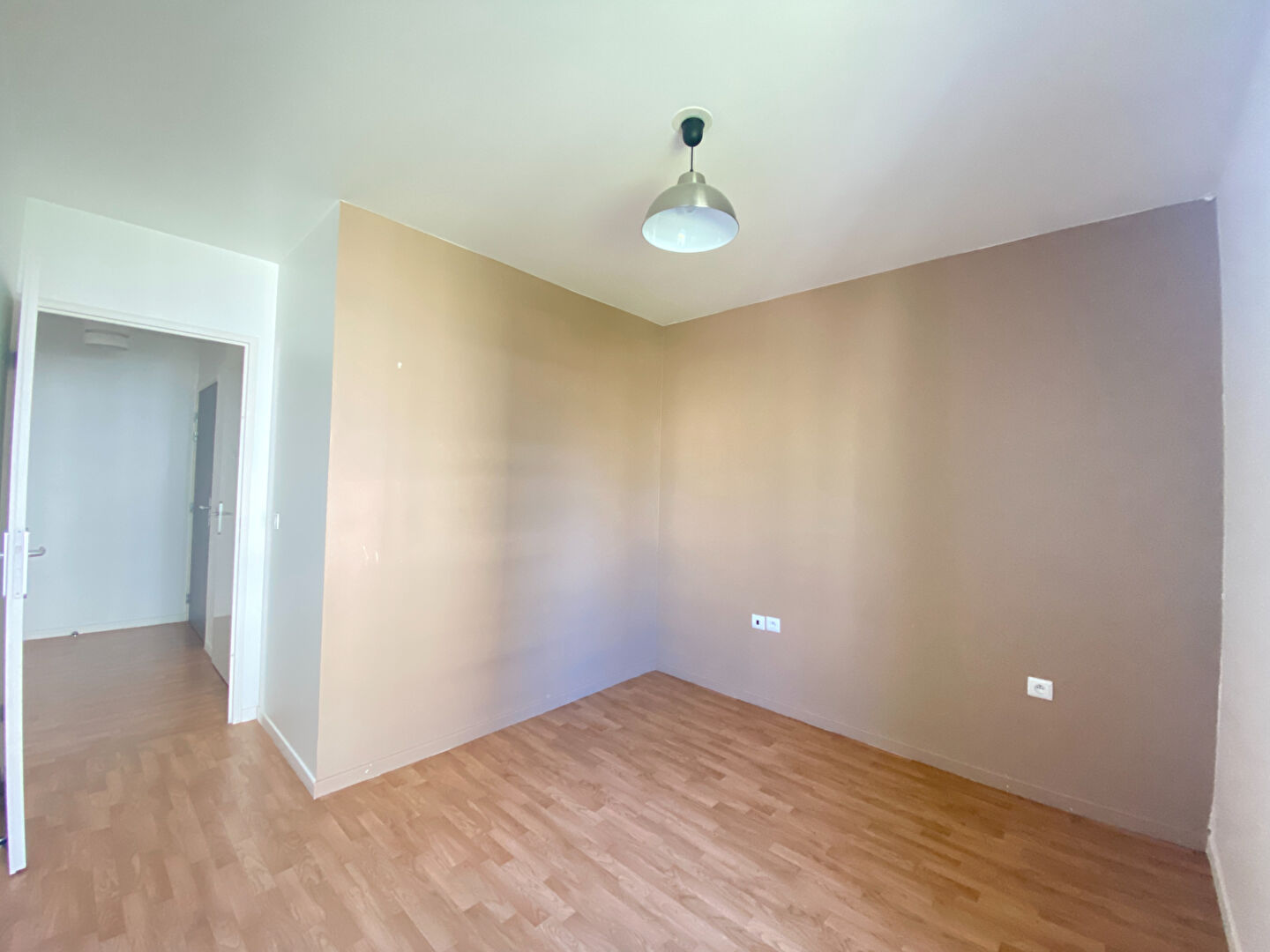 Photo Appartement Mantes La Jolie 3 pièce(s) 56 m2 - Accessible PMR image 5/6