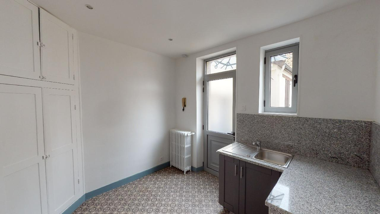 Photo Immeuble Porcheville 6 pièce(s) 180 m2 image 3/6