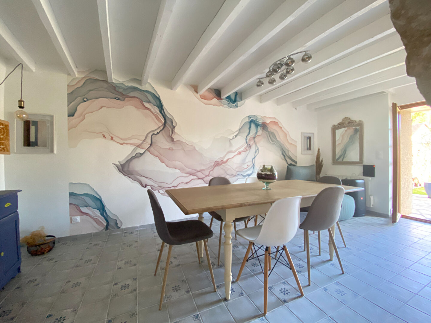 Maison de charme à Guitrancourt - 136 m² - 5 pièces dont 3 chambres.