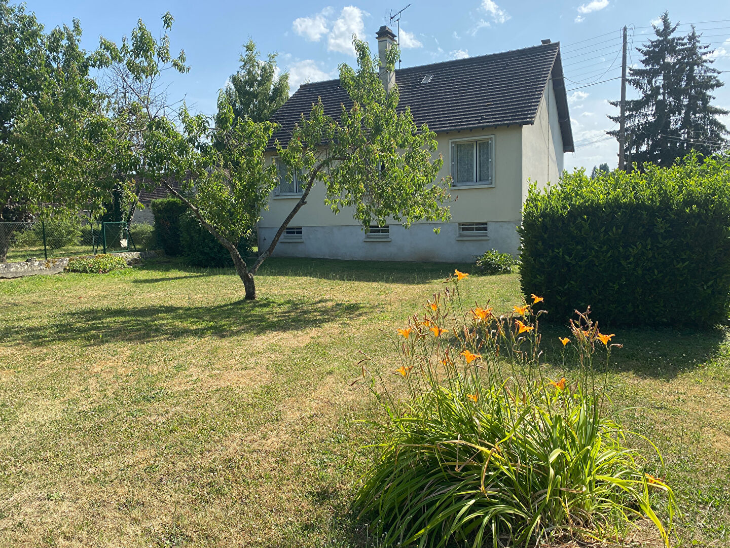 Photo Maison de plain-pied dans village Vexin - 80 m² - terrain 863 m² image 1/6