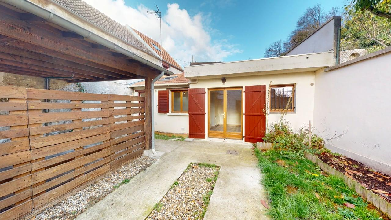 Maison Juziers 3 pièce(s) 56.39 m2