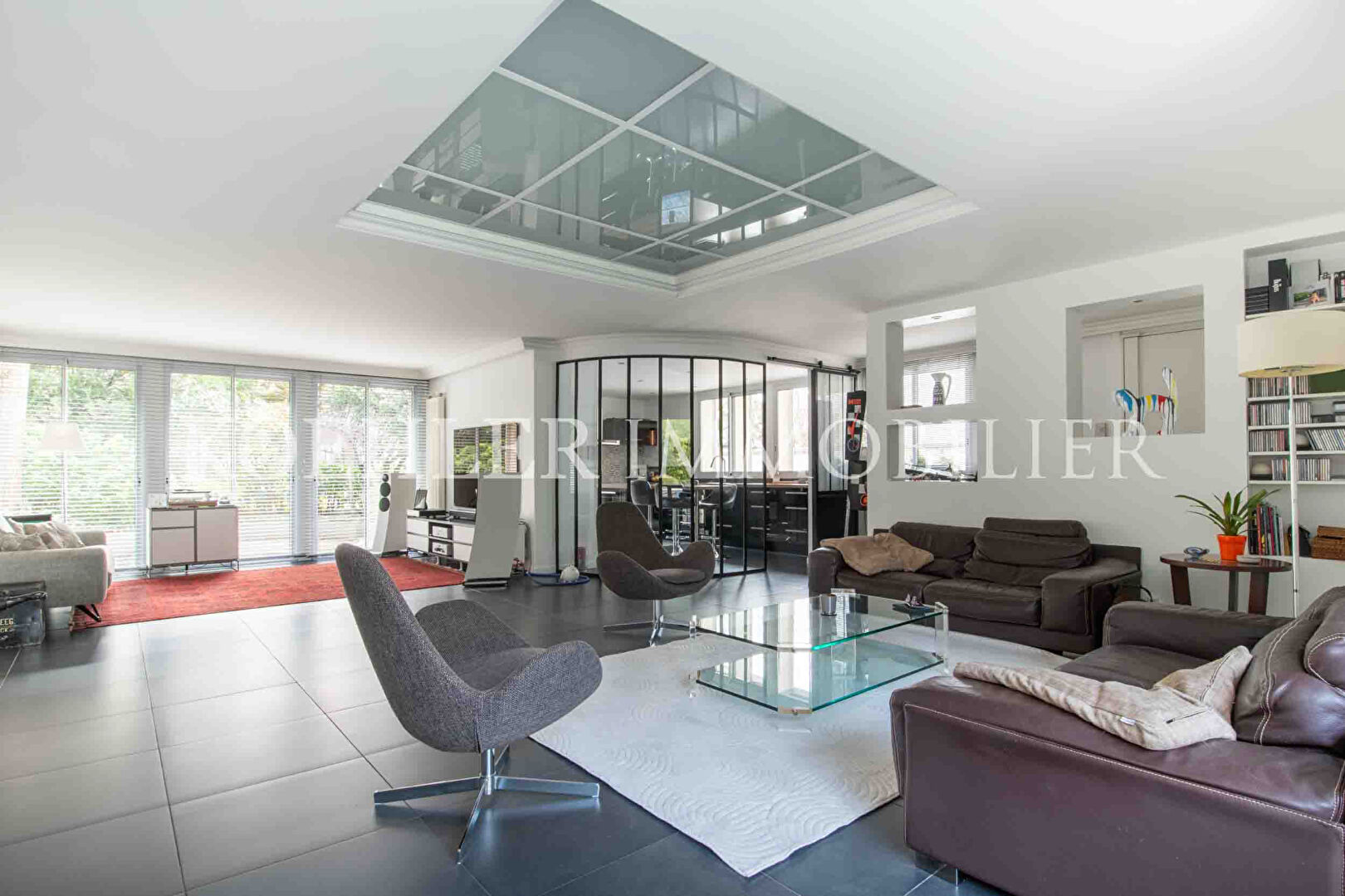 LE RAINCY - Maison 6 pièces - 168 m² -  800 m² de terrain