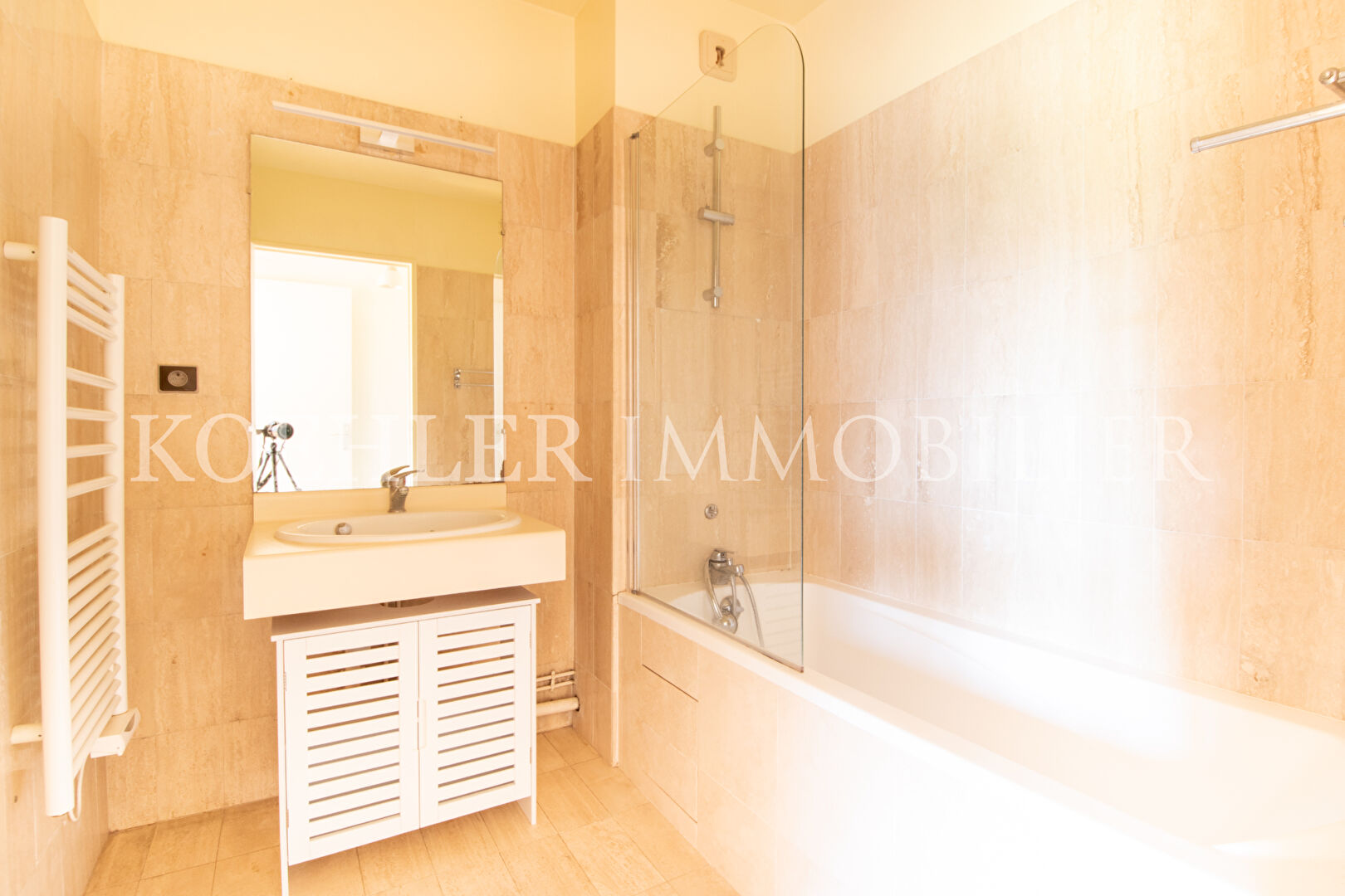 Photo LE RAINCY - 78 m² - 4/5  pièces - balcon - parking image 6/6