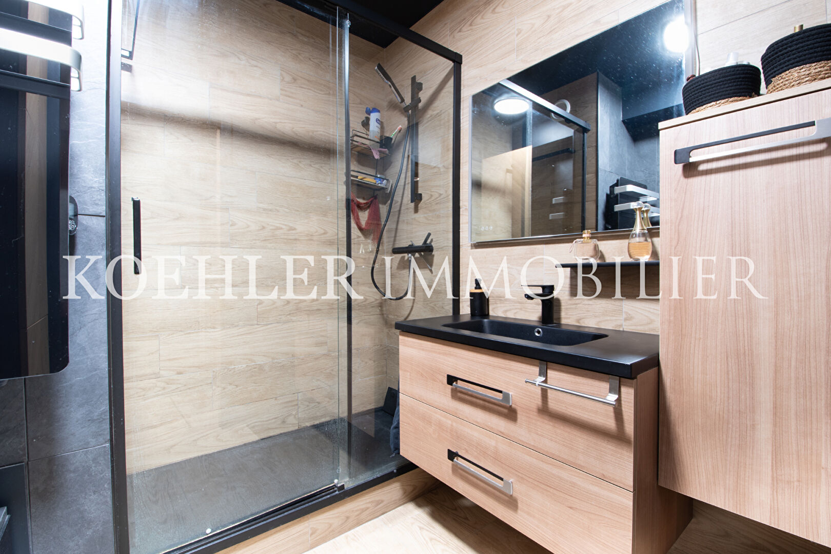 Photo MONTREUIL- appartement 3 pièces - 68 m² - 2 chambres image 4/6