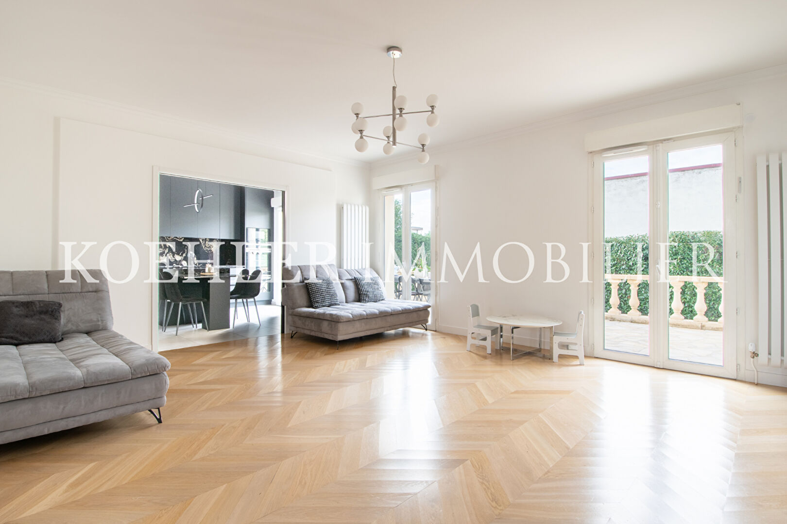 Photo Les Pavillons-sous-bois - 5 chambres  - 182 m² image 3/6