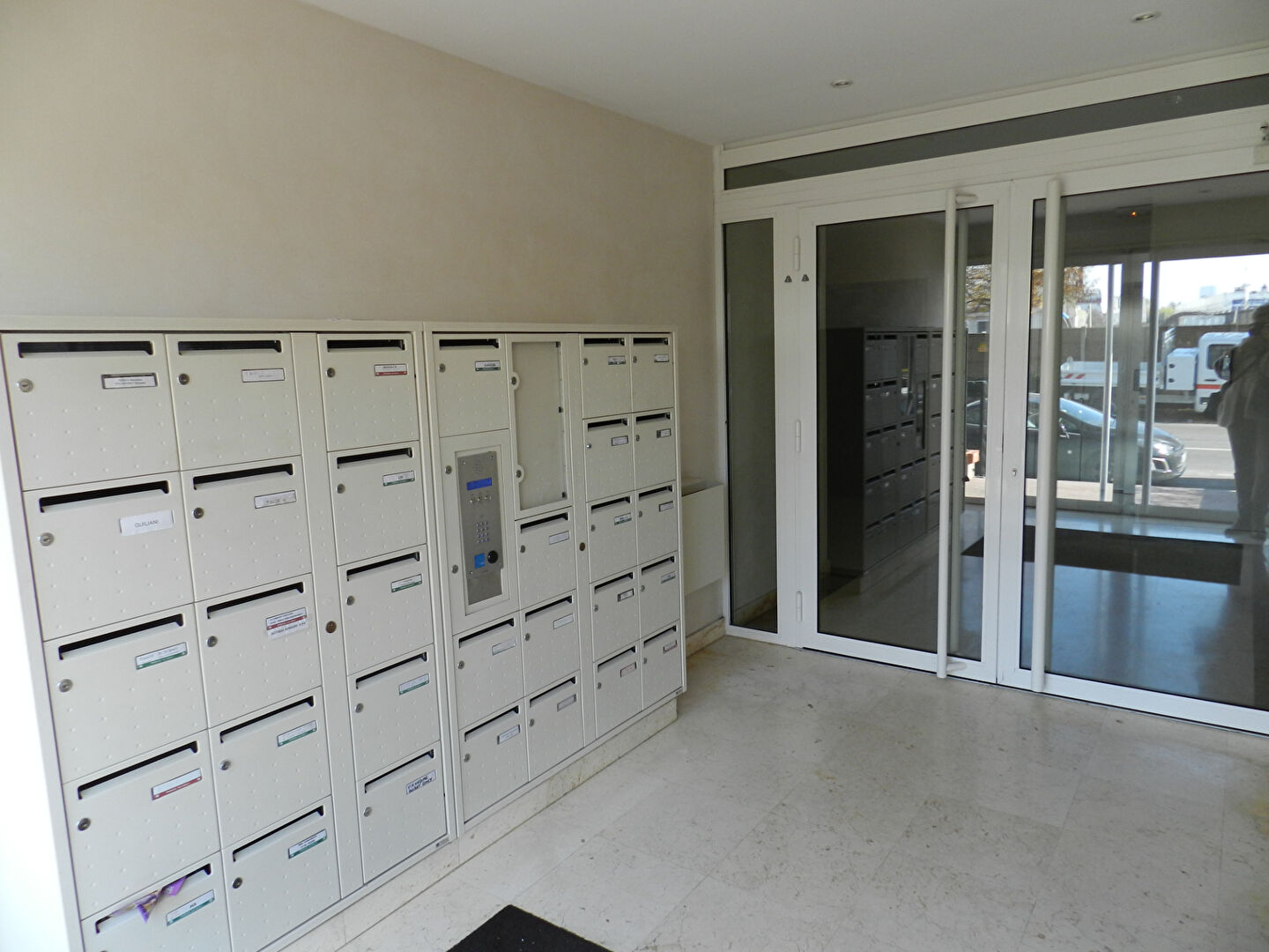 Photo Appartement Neuilly Sur Marne 1 pièce  - 28 m² image 6/6