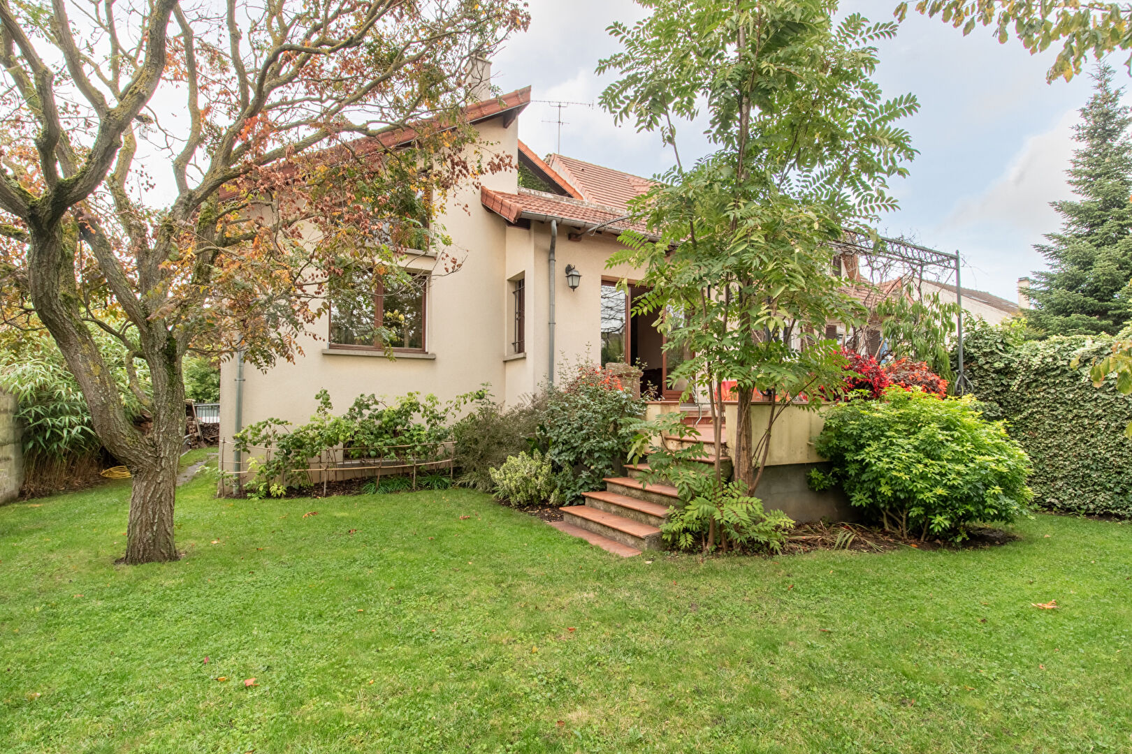 Photo GAGNY - Lac de Maison Blanche : Maison 5 pièces 120 m2 image 6/6