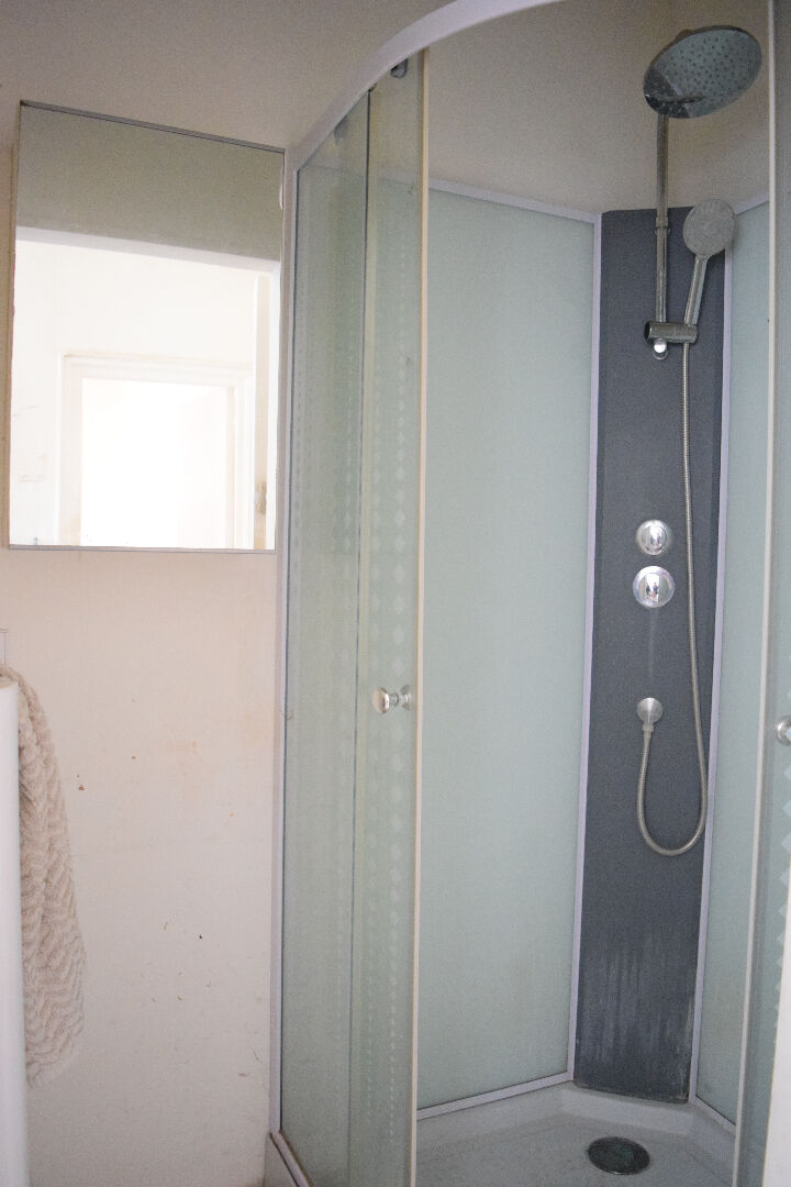 Photo STUDIO SAINT ARNOULT EN YVELINES image 4/4