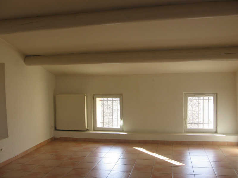 Photo T2 CARPENTRAS - 2 pièce(s) -  52 m2 image 2/6