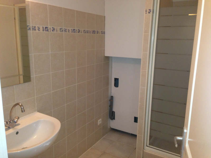 Photo T3 SARRIANS - 3 pièce(s) - 38m2 image 2/5