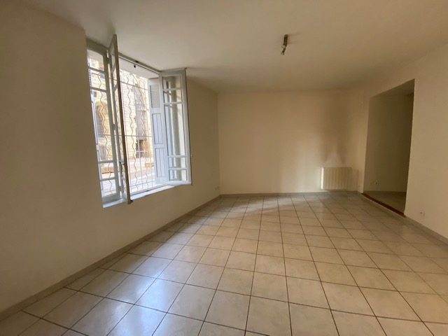 Photo Appartement Carpentras 3 pièce(s) 70 m2 image 5/6