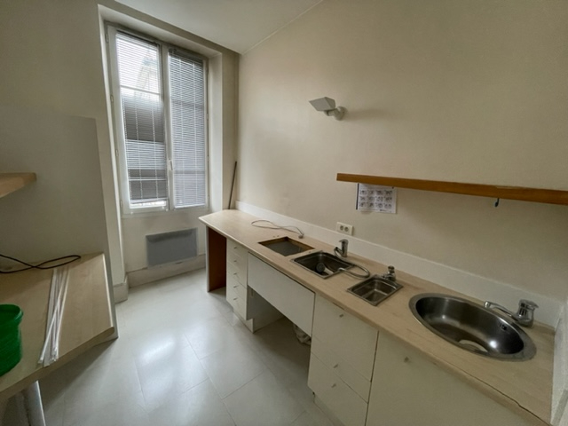 Photo Bureaux Carpentras 174 m2 image 5/6