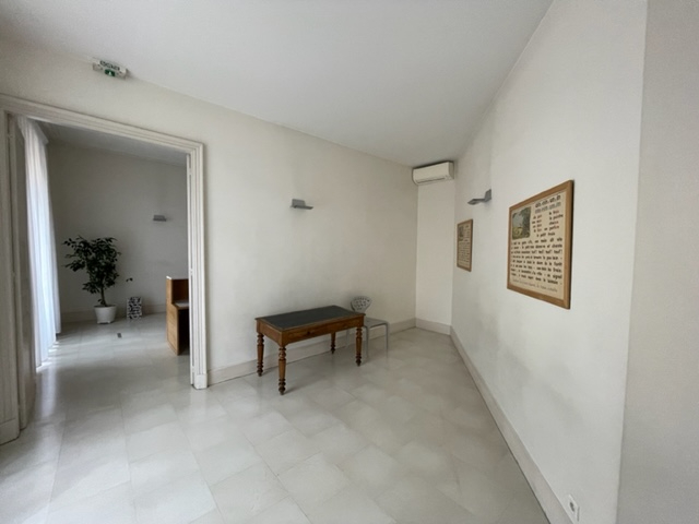 Photo Bureaux Carpentras 174 m2 image 6/6