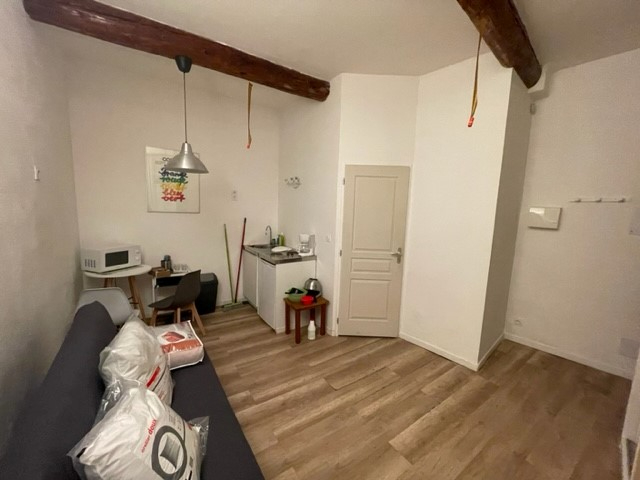 Photo Appartement Carpentras 1 pièce(s) 18 m2 image 2/3
