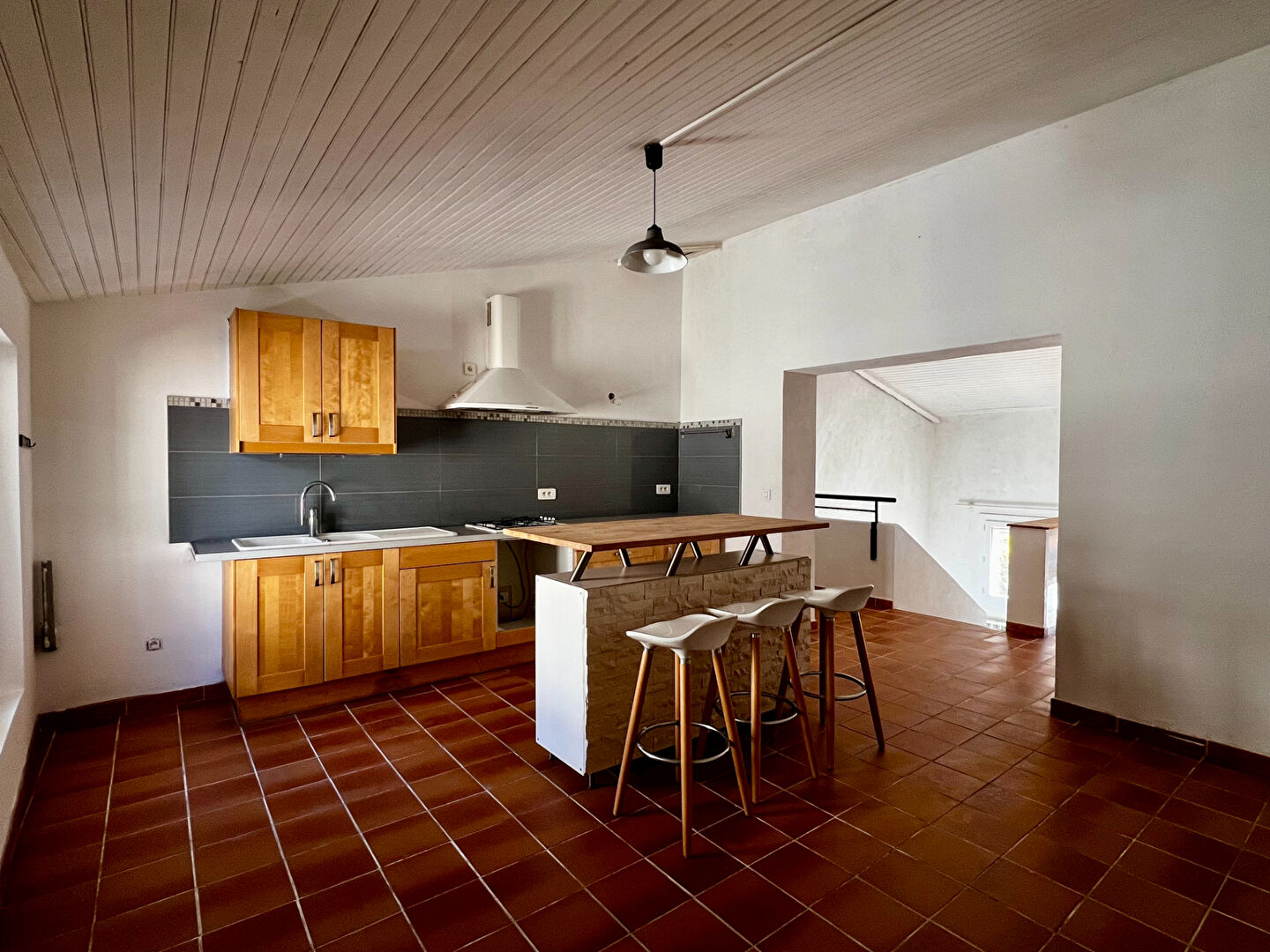 Appartement Entrecasteaux 2 pièces 65 m2