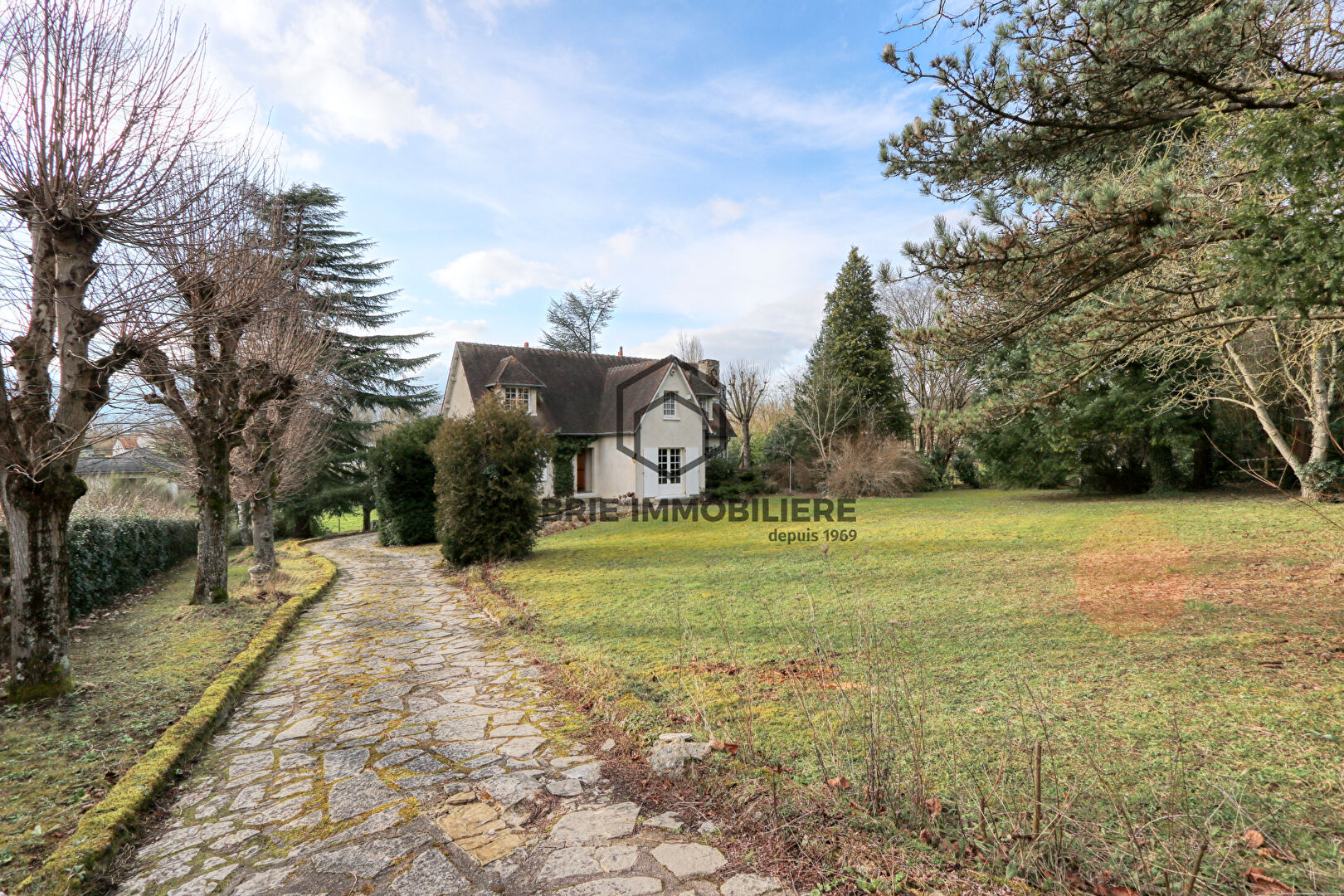 Agence immobilière de LA BRIE IMMOBILIERE