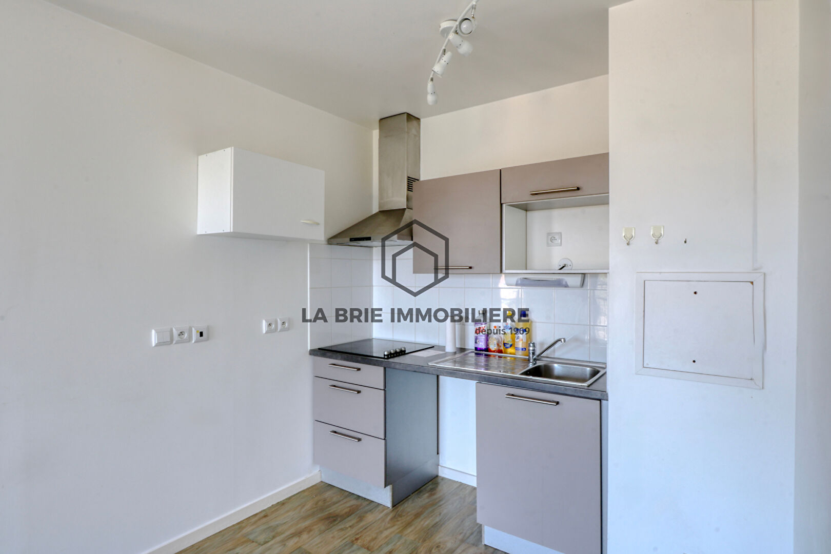 Photo Appartement Villecresnes 1 pièce(s) 35.80 m2 image 4/6