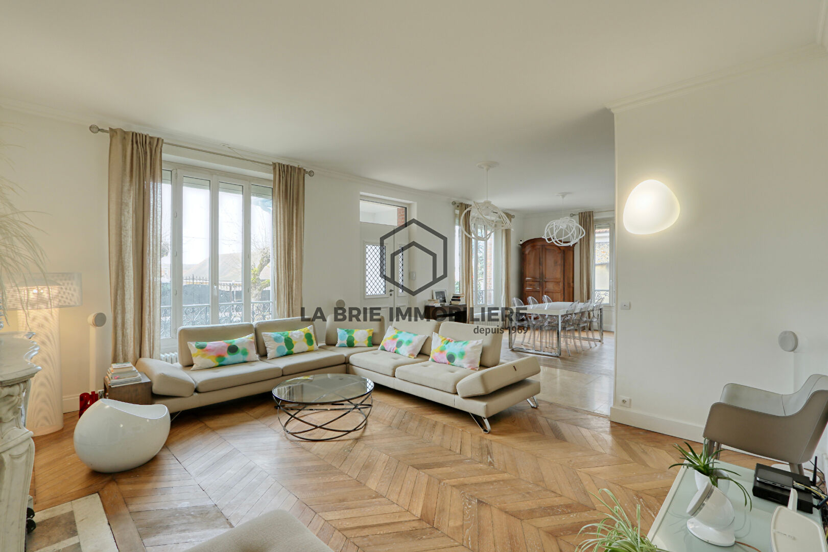 Demeure d'exception Villecresnes 9 pièce(s) 235 m2