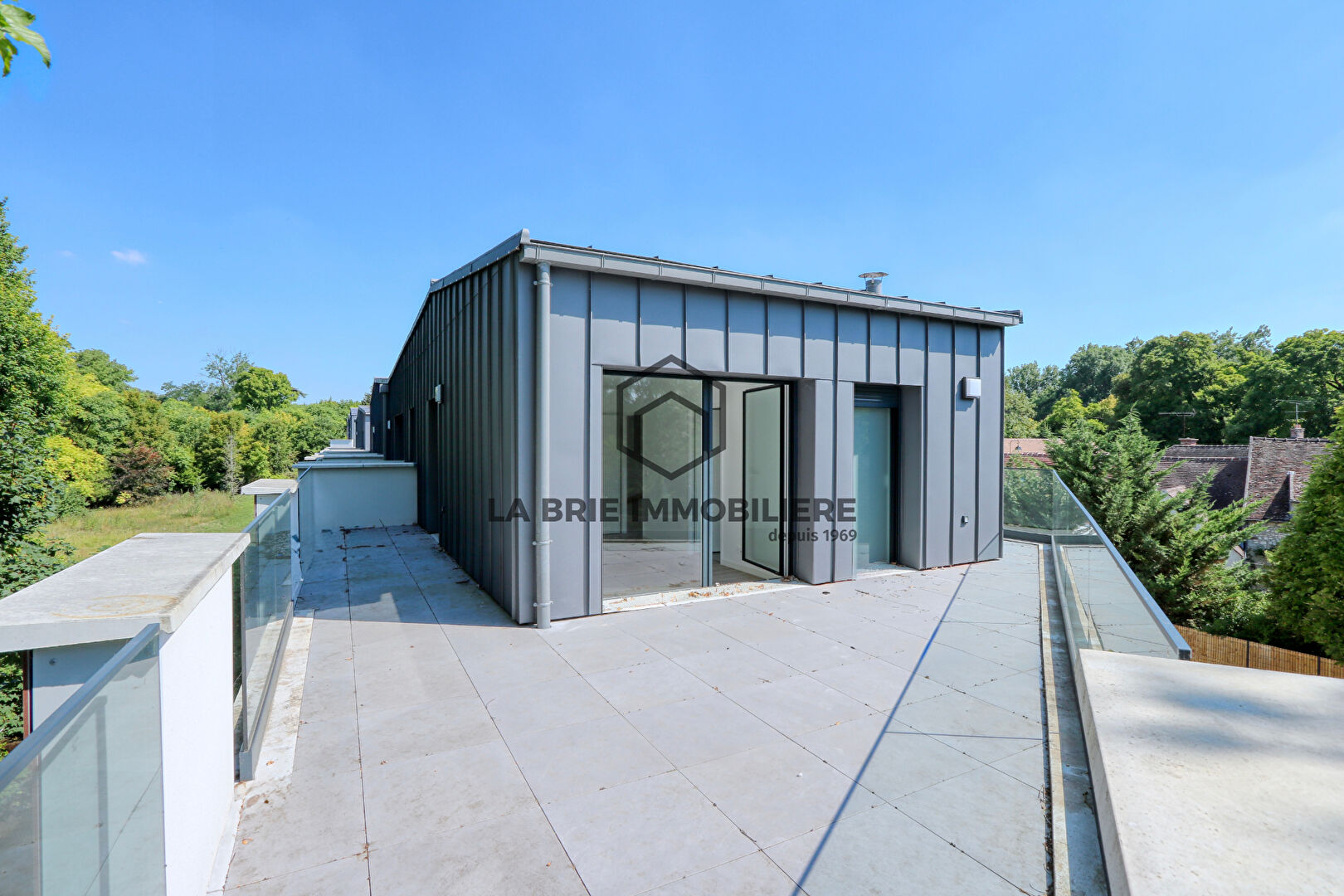 Photo Appartement Rubelles 3 pièce(s) 72.77 m2 image 2/6