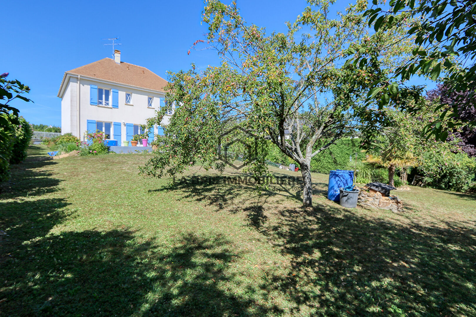 Maison Varennes Jarcy 7 pièce(s) 140 m2