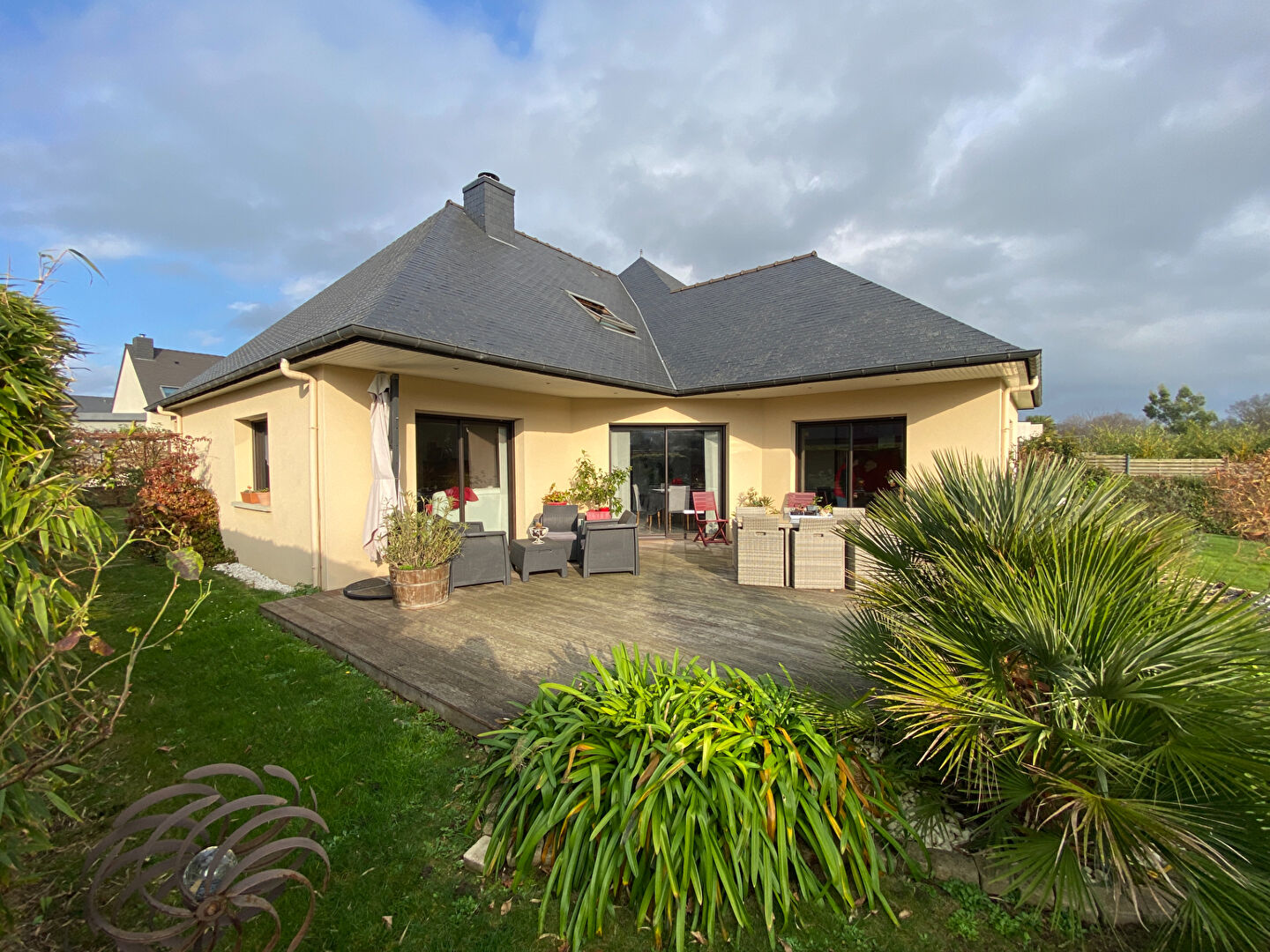 Photo BELLE MAISON DANS LAMBALLE ! image 1/6