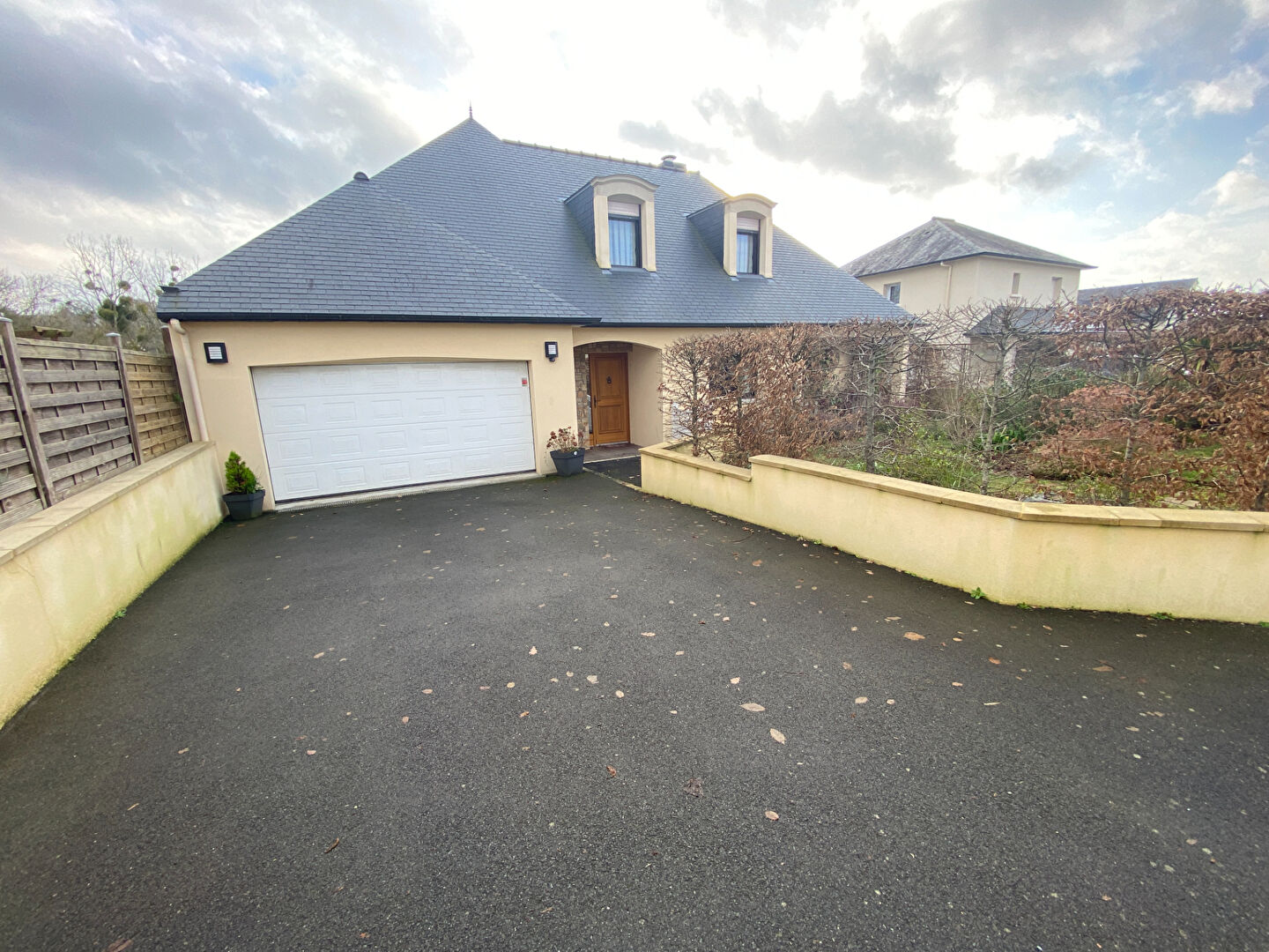 Photo BELLE MAISON DANS LAMBALLE ! image 4/6