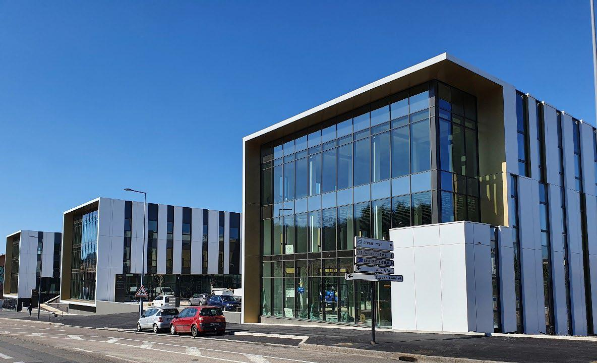 Local 330m² Saint Etienne