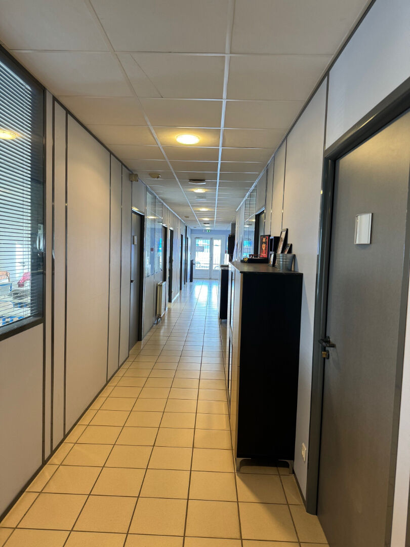 Photo Bureaux Saint Etienne 255m2 image 4/6