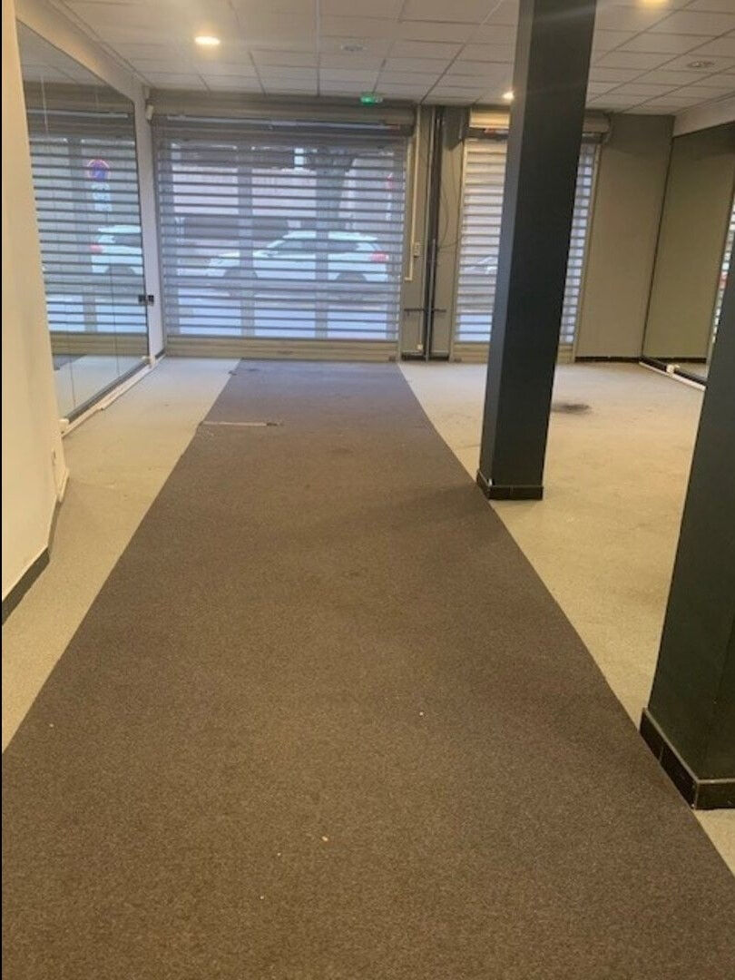 Photo Local Saint Etienne 440 m2 image 5/5