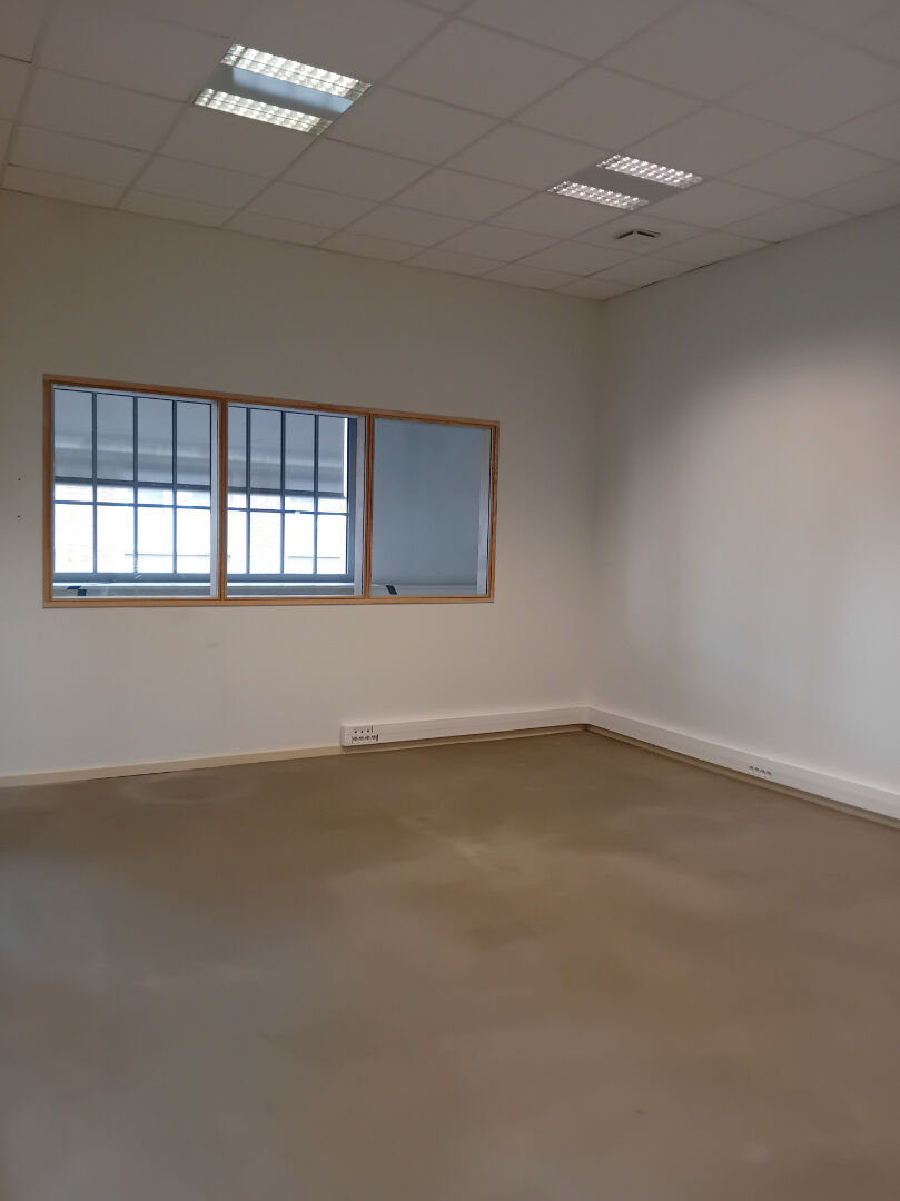 Photo Bureau Saint Etienne 46m2 image 5/6