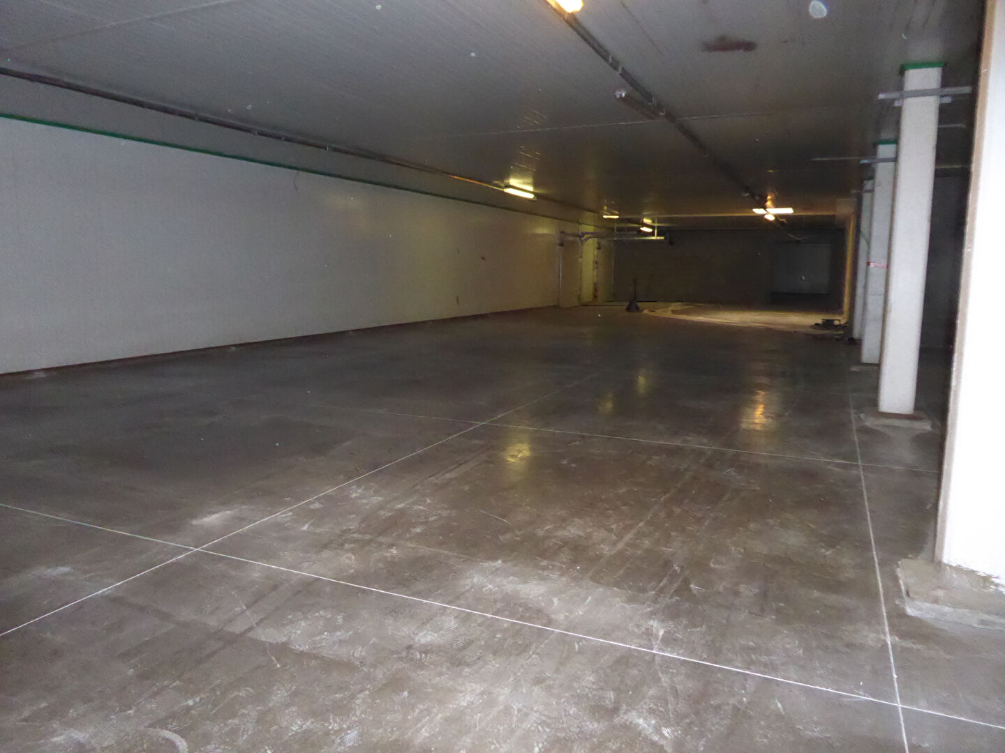 Photo Local de stockage 560m² Saint Priest en Jarez image 1/3