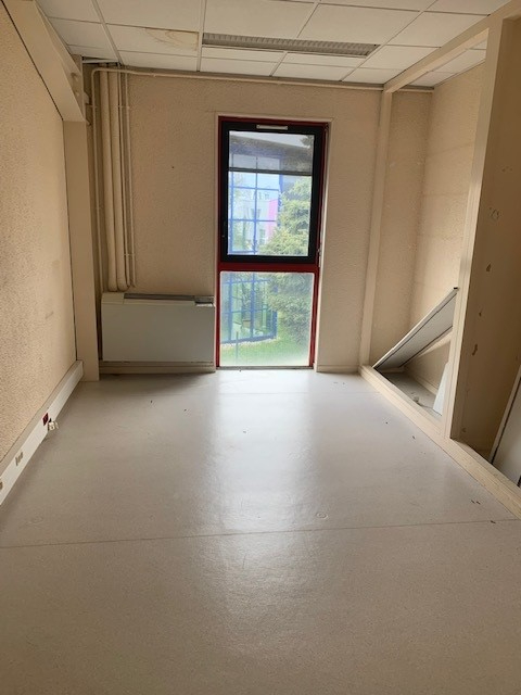Photo Bureaux 1260m² Saint-Etienne, secteur Technopole image 3/5