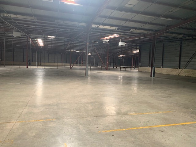 Photo Entrepôt 8440 m² Saint Chamond image 5/6