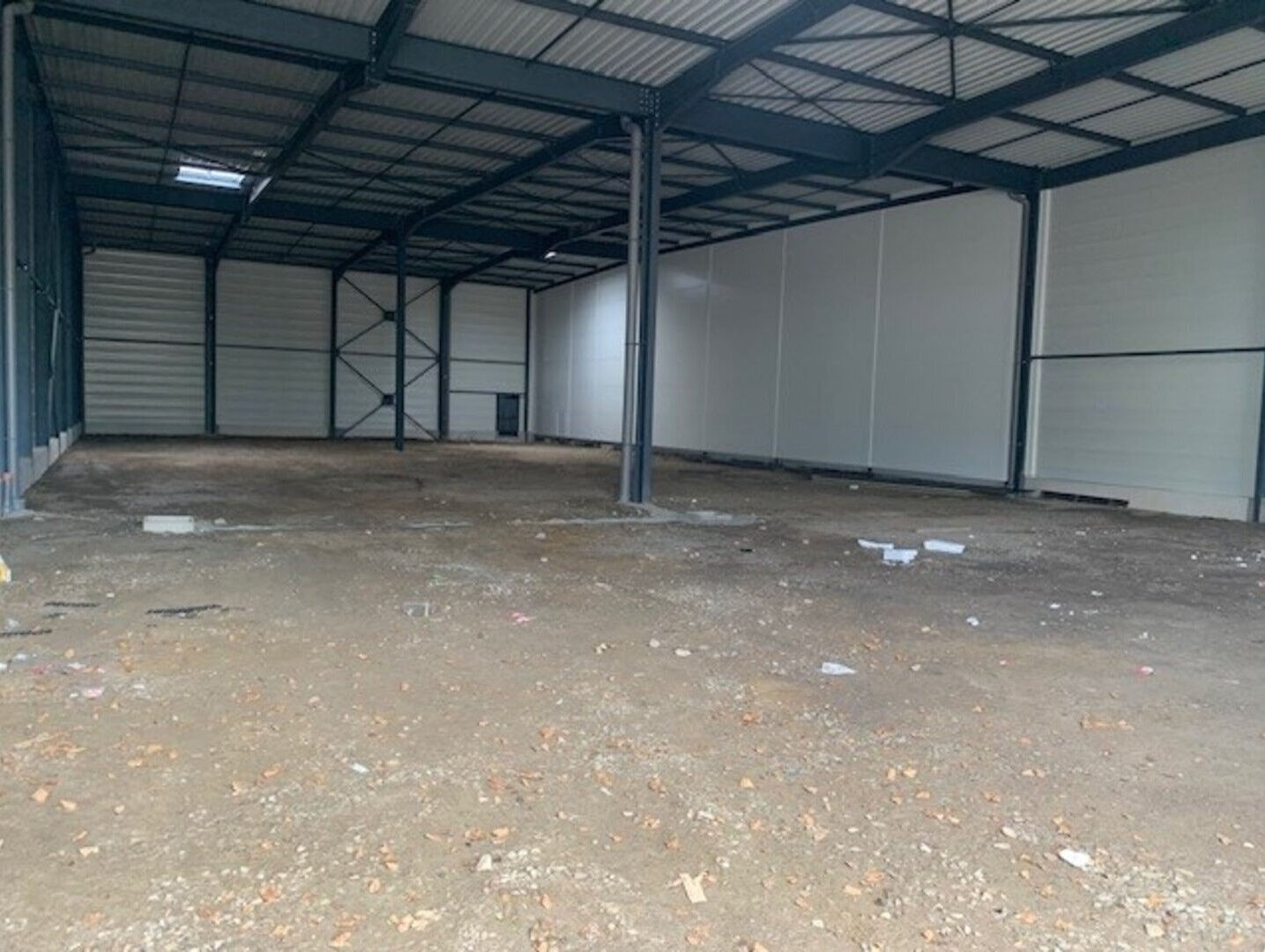 Photo Dépôt neuf 916 m² Nord Saint Etienne image 2/4