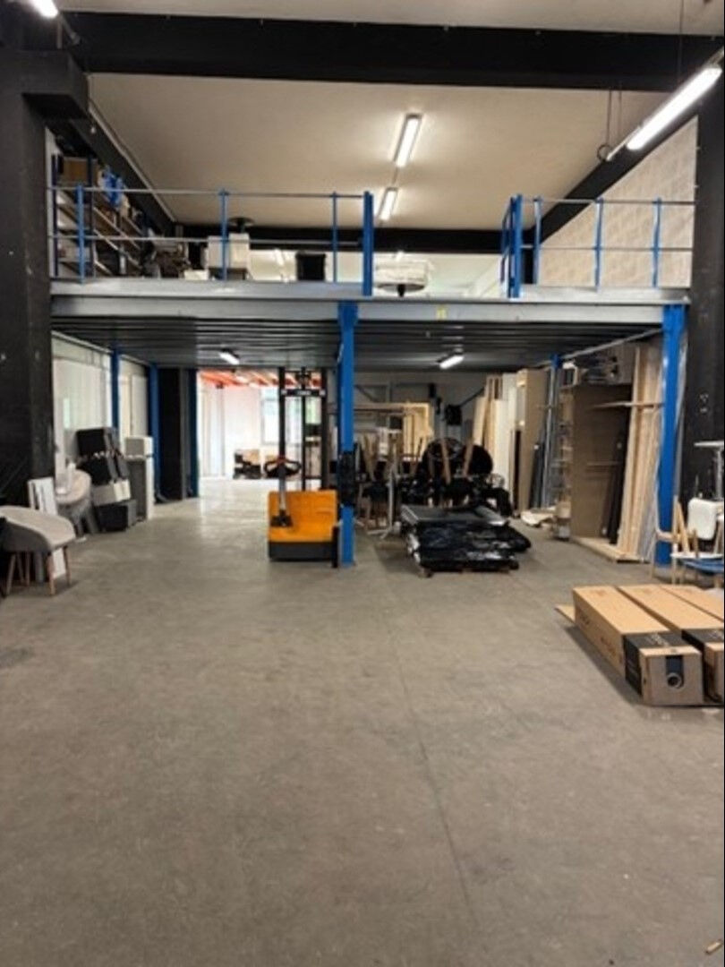 Photo Local Artisanal 620m² image 2/6