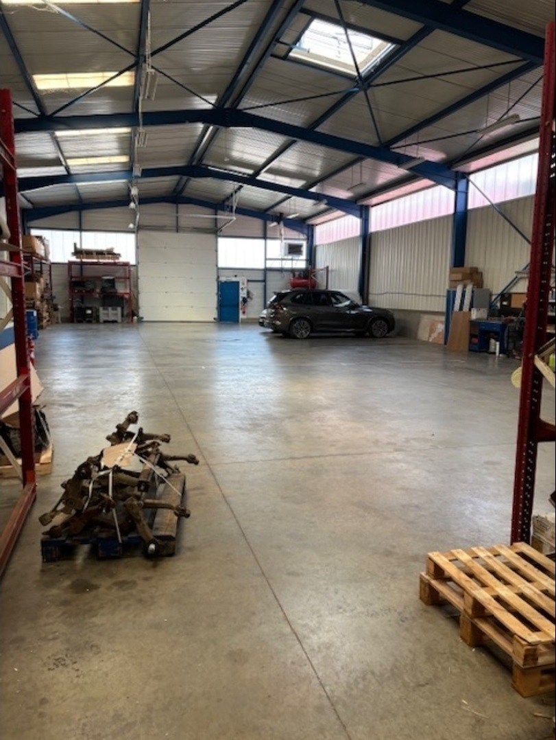 Photo Bâtiment Saint Etienne 1100 m2 image 3/6