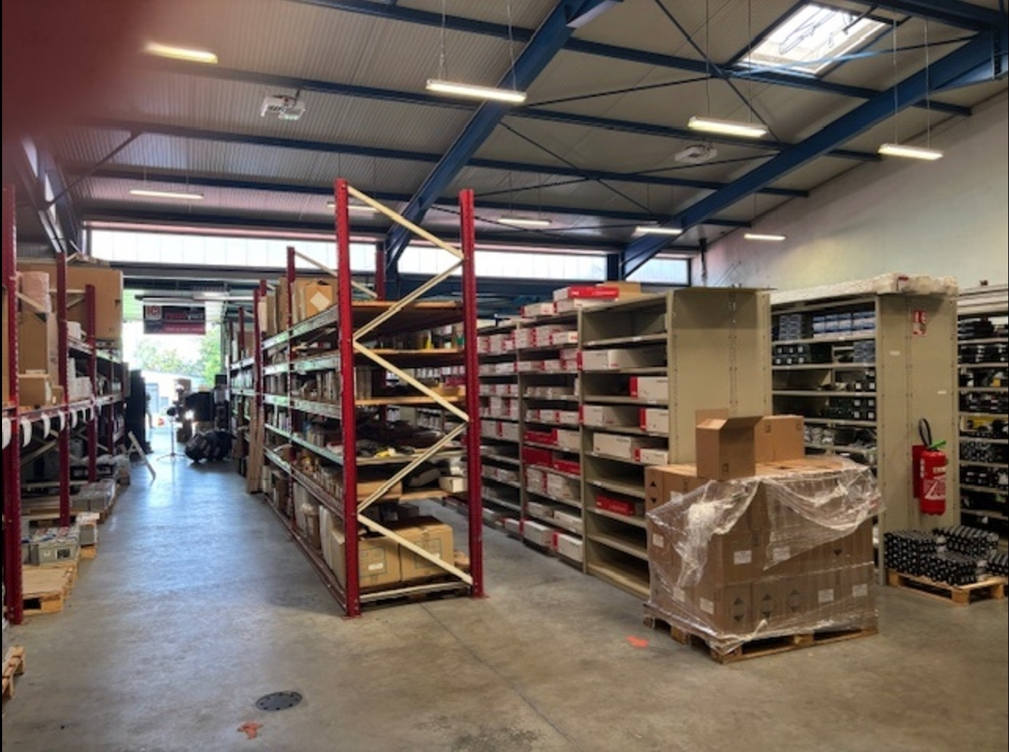 Photo Bâtiment Saint Etienne 1100 m2 image 4/6