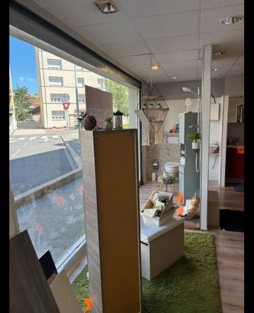 Photo Local commercial La Talaudiere 83 m2 image 4/6