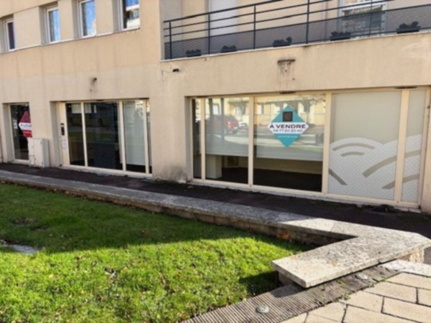 Local commercial La Talaudiere 155 m2