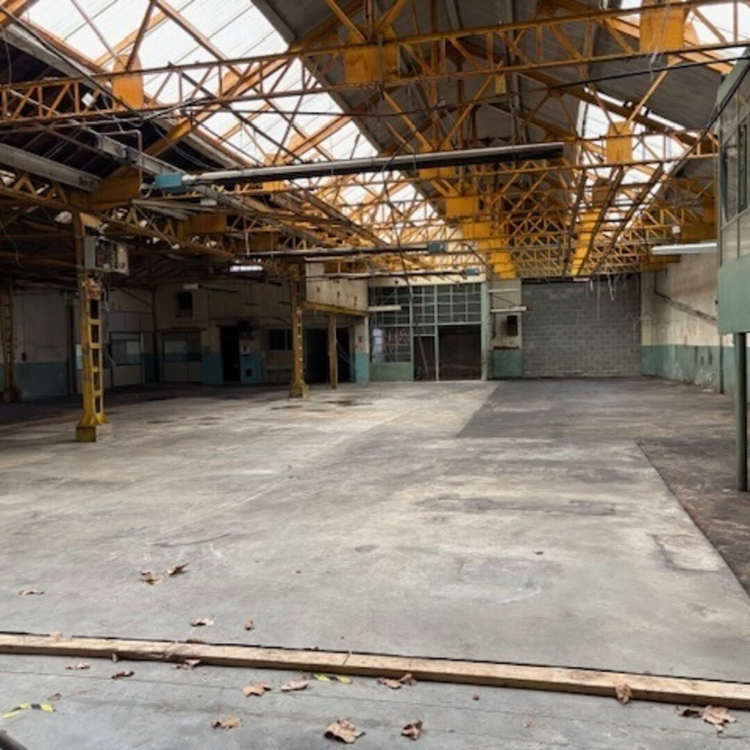 Photo Bâtiment artisanal 1800m² Saint Etienne image 2/6