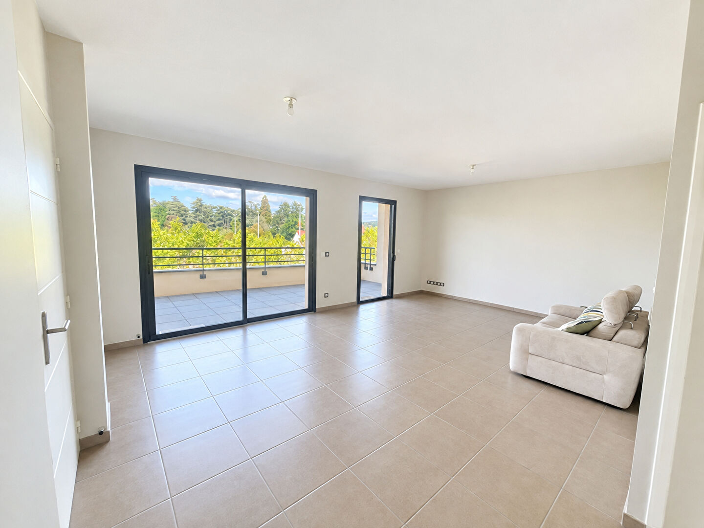 Agence immobilière de Laravoire Immobilier