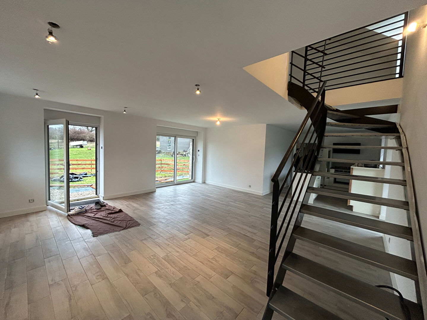 Agence immobilière de Le Poirier Immobilier - Le Poirier Immobilier LAMBALLE