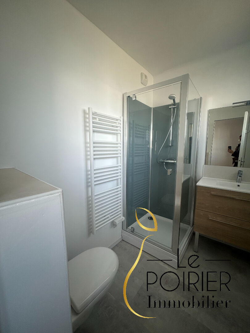 Photo LAMBALLE image 5/6