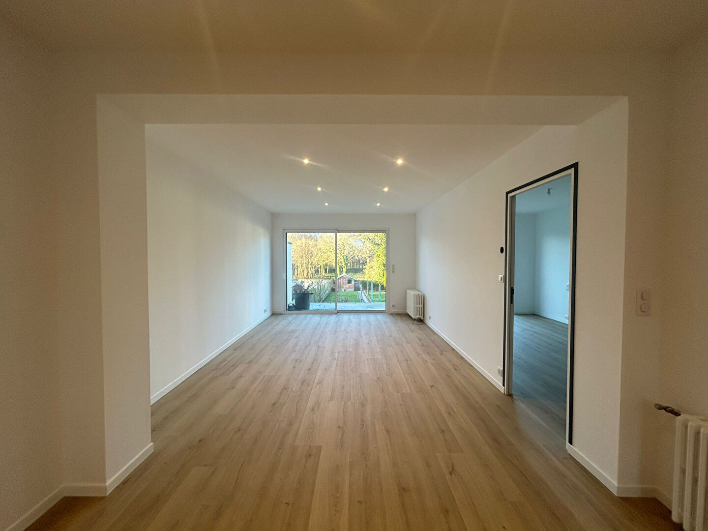 Photo LAMBALLE image 1/6