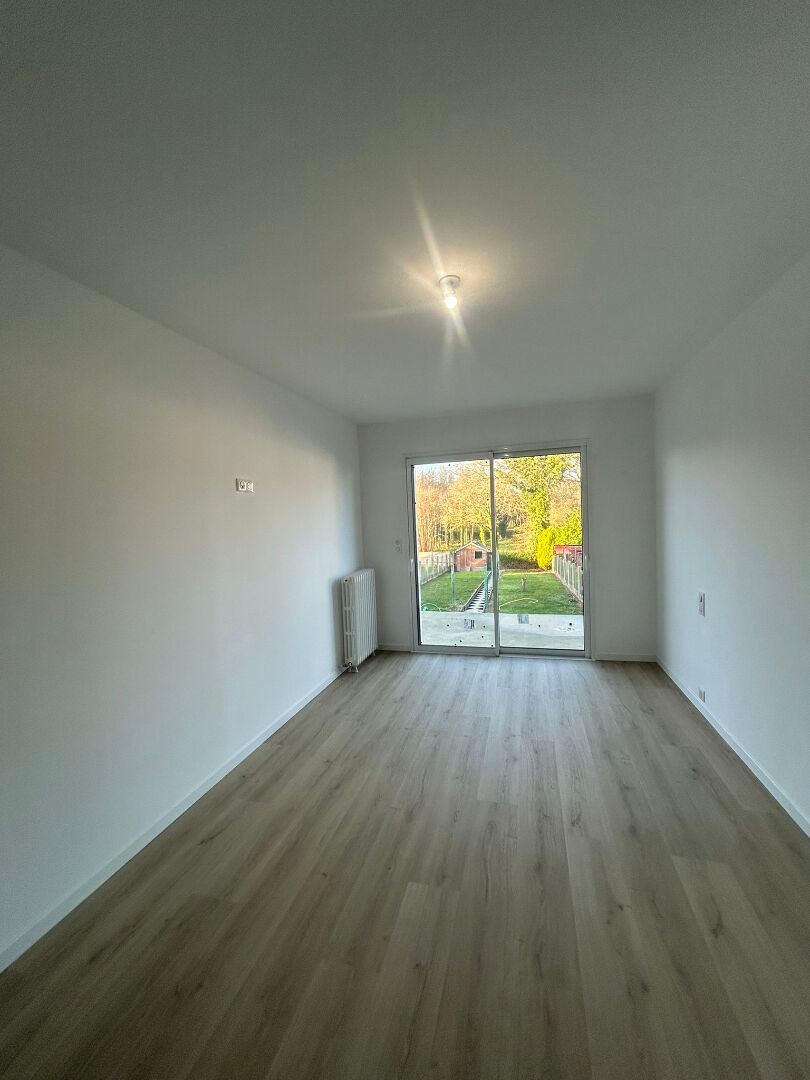 Photo LAMBALLE image 4/6