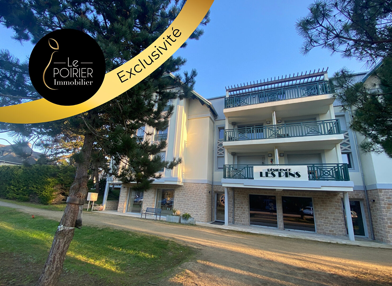 Agence immobilière de 
 Le Poirier Immobilier - Le Poirier Immobilier 
