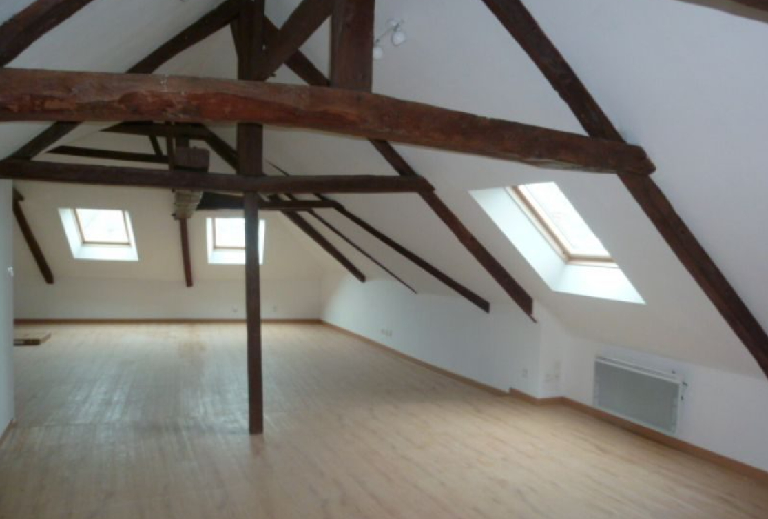 Agence immobilière de Le Poirier Immobilier - Le Poirier Immobilier LAMBALLE