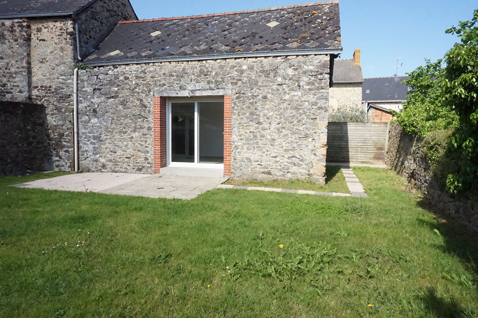 Maison St Ouen Des T. 15 pièces 315 m²